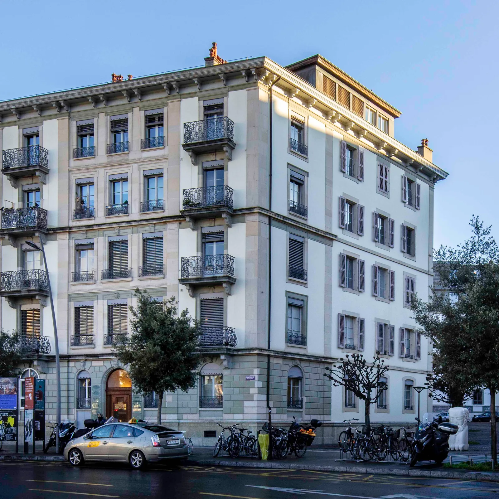 neve-plainpalais-geneve-dr-mouraret-1x1 Névé Clinique Dentaire, Genève